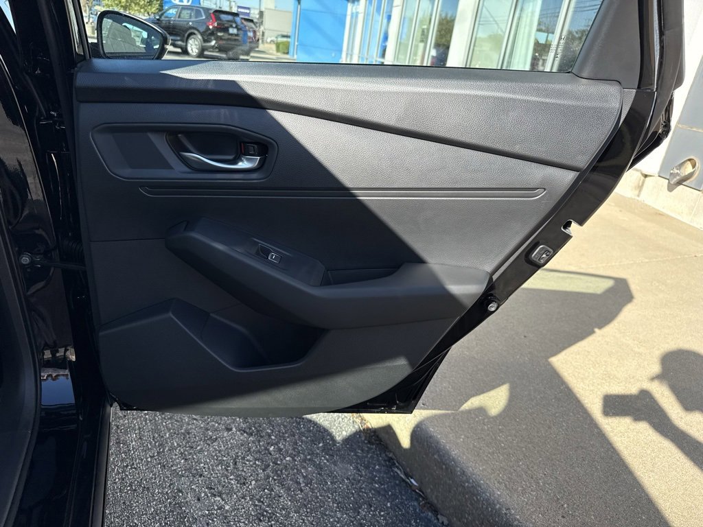 Used 2025 Honda Accord EX-L image 39