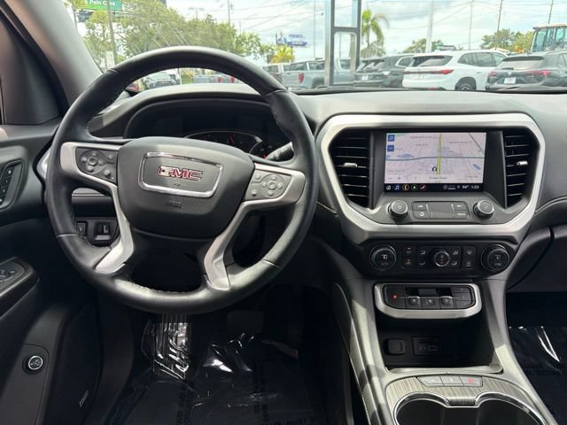 Used 2023 GMC Acadia SLT w/ Elevation Edition FWD image 17