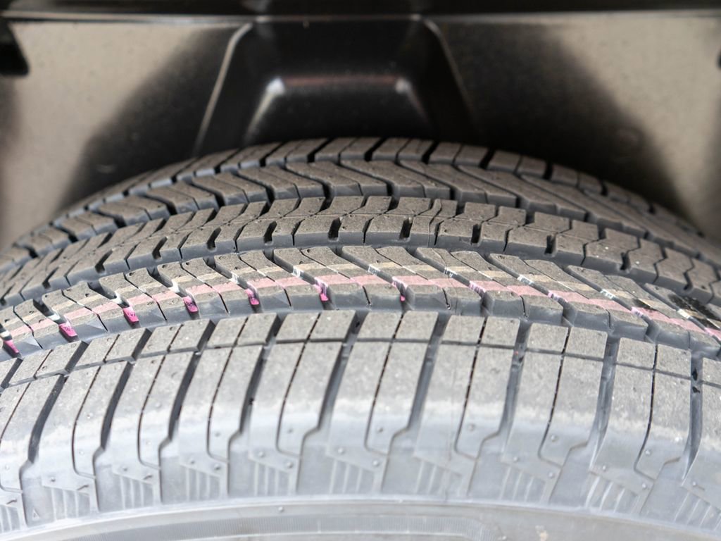 Used 2017 RAM 1500 Sport w/ Ignition Orange Sport Package image 34