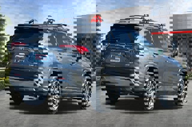 Used 2024 Toyota RAV4 Limited w/ Advanced Technology Package image 4