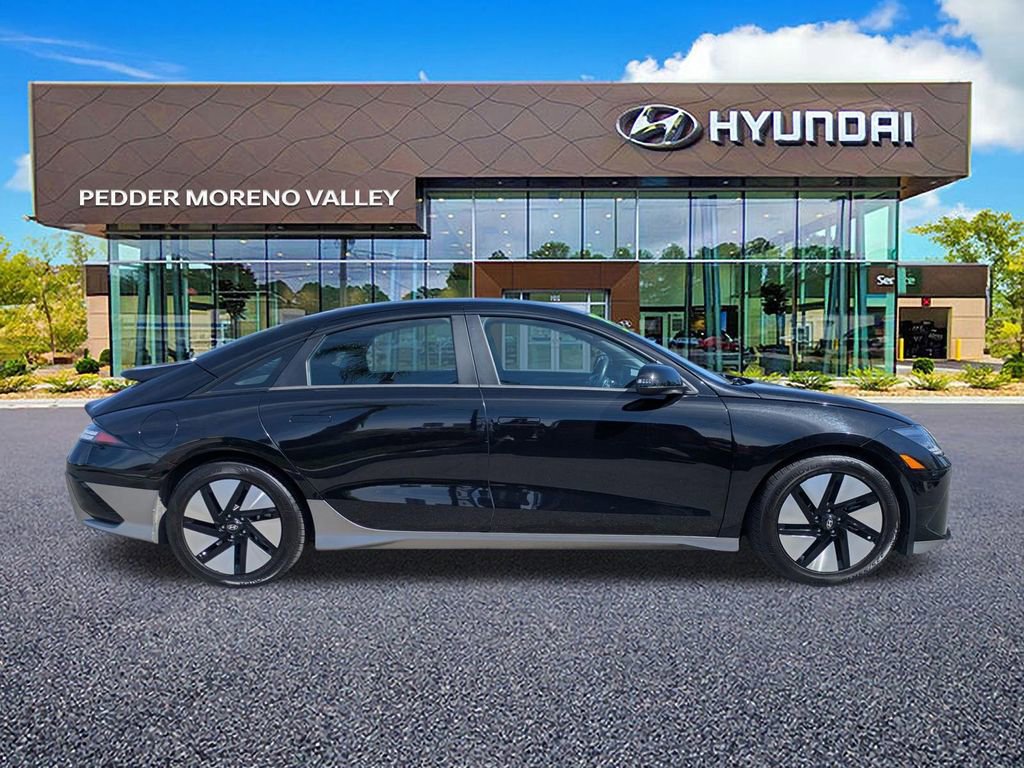 Certified 2023 Hyundai Ioniq 6 SE image 2