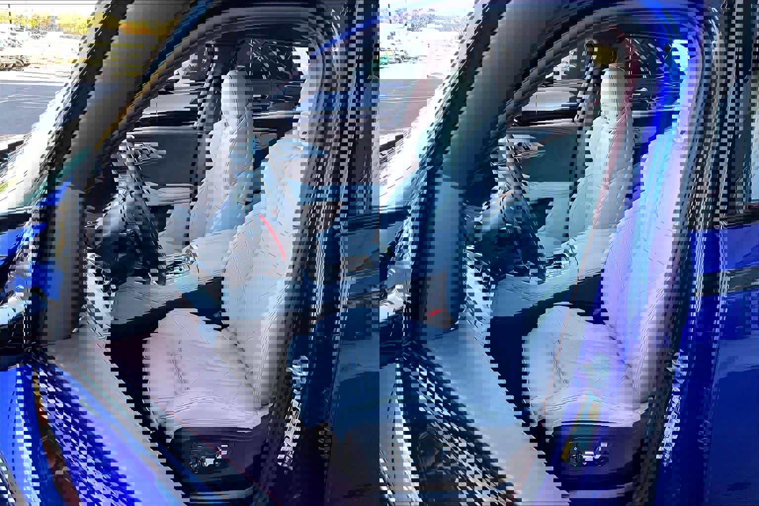 Used 2025 BMW XM AWD/4WD image 8