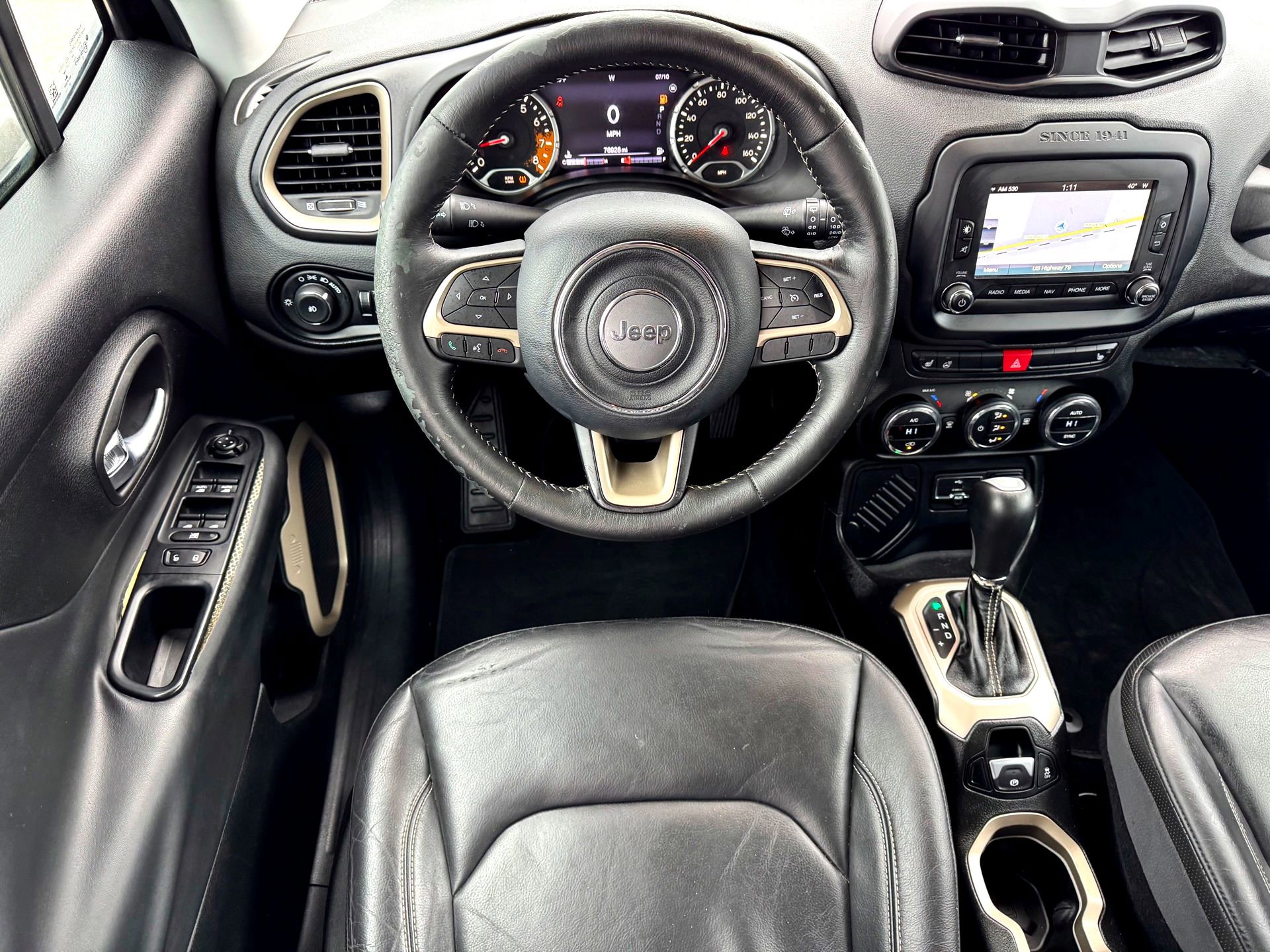 Used 2016 Jeep Renegade Limited image 20