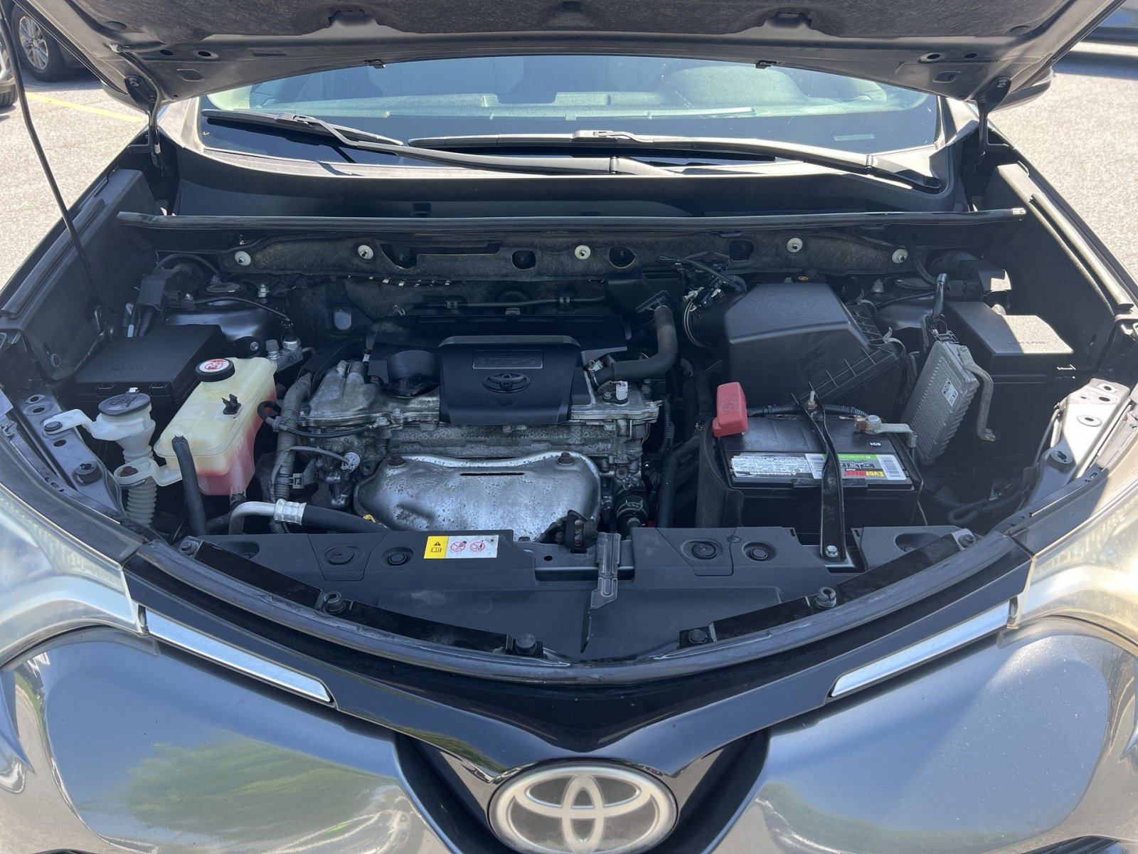 Used 2017 Toyota RAV4 XLE AWD/4WD image 35