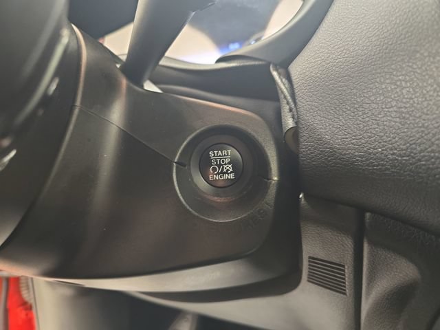 Used 2021 Jeep Renegade Latitude AWD/4WD image 25