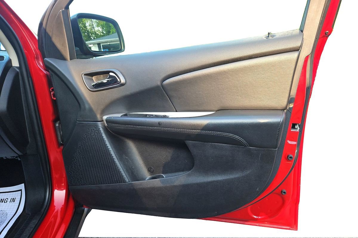 Used 2020 Dodge Journey SE w/ SE Popular Equipment Group image 20