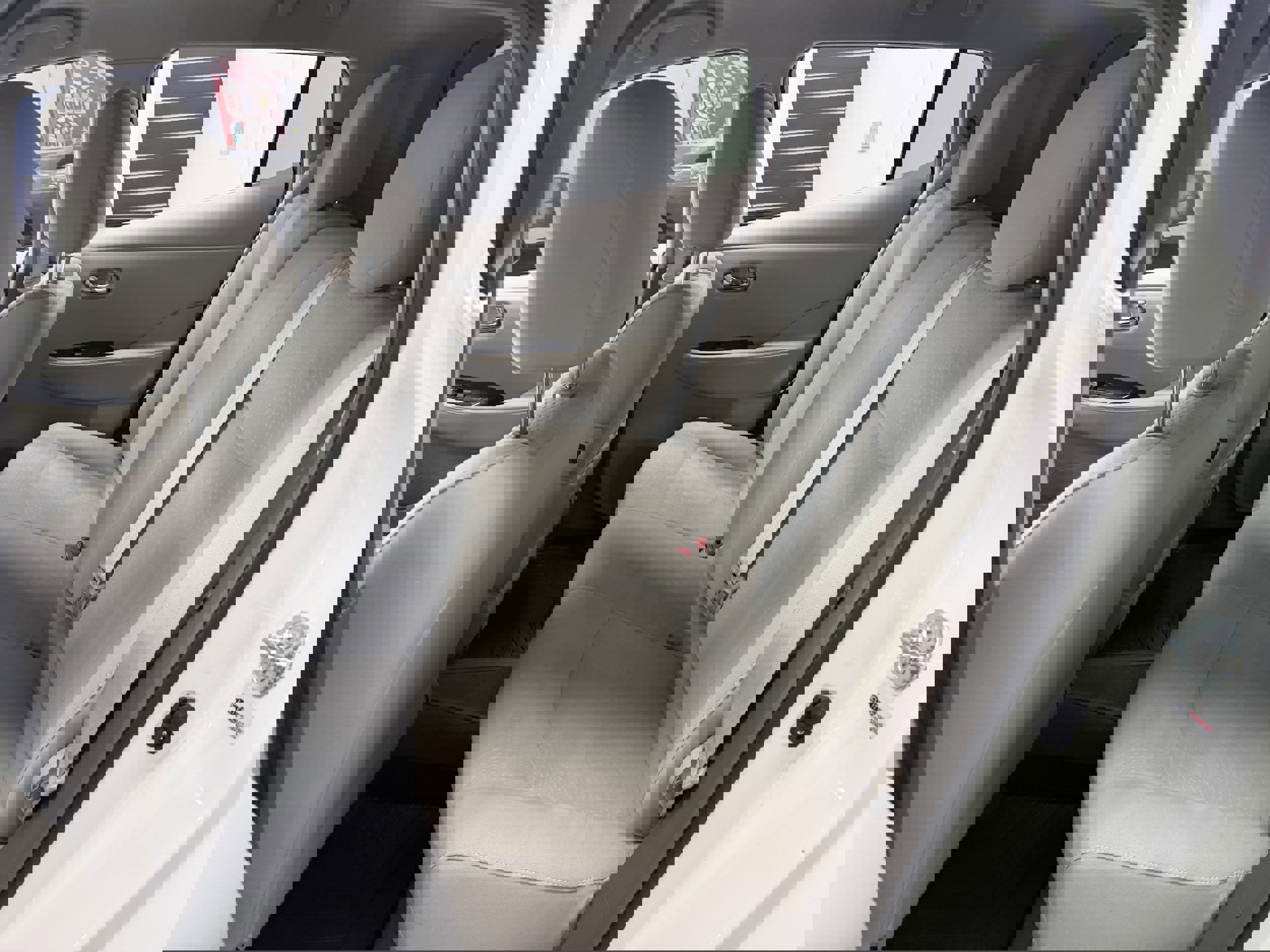 Used 2012 Nissan Leaf SL image 23