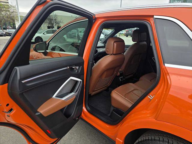 Certified 2025 Audi Q3 2.0T Premium Plus w/ Premium Plus Package AWD/4WD image 18