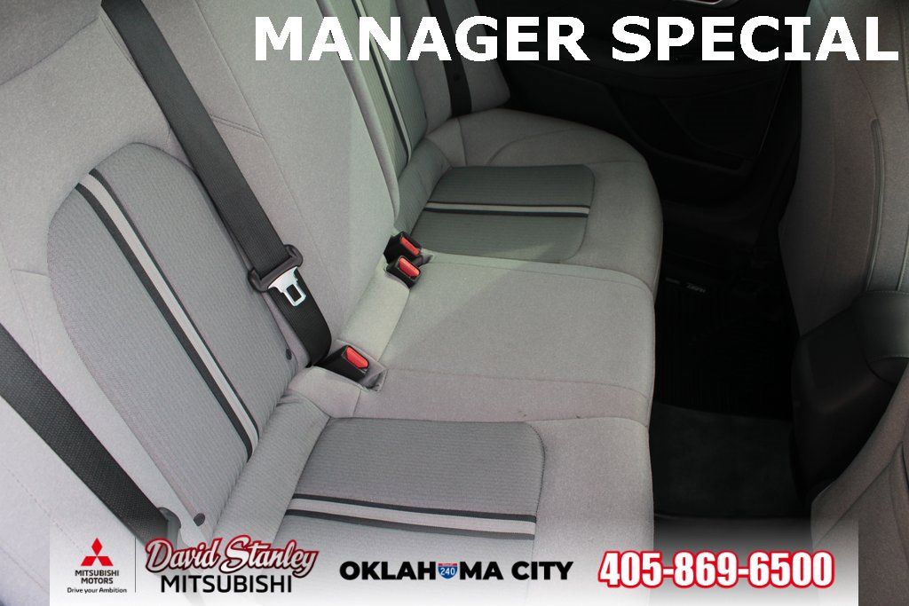 Used 2022 Hyundai Sonata SE w/ Preferred Accessory Package image 8