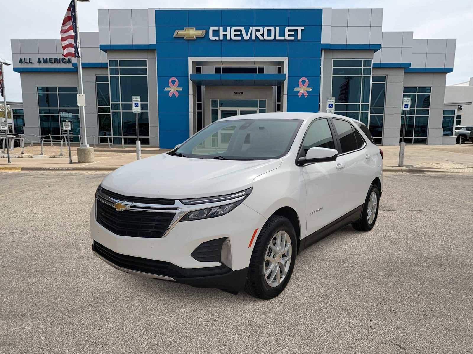 Used 2024 Chevrolet Equinox LT