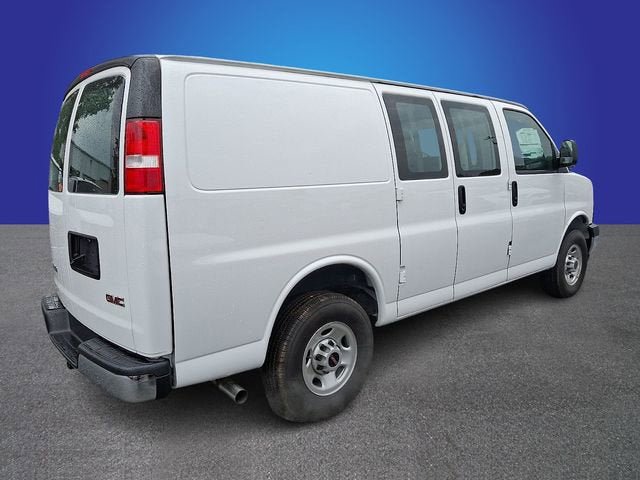 New 2024 GMC Savana 2500 w/ Driver Convenience Package RWD image 4