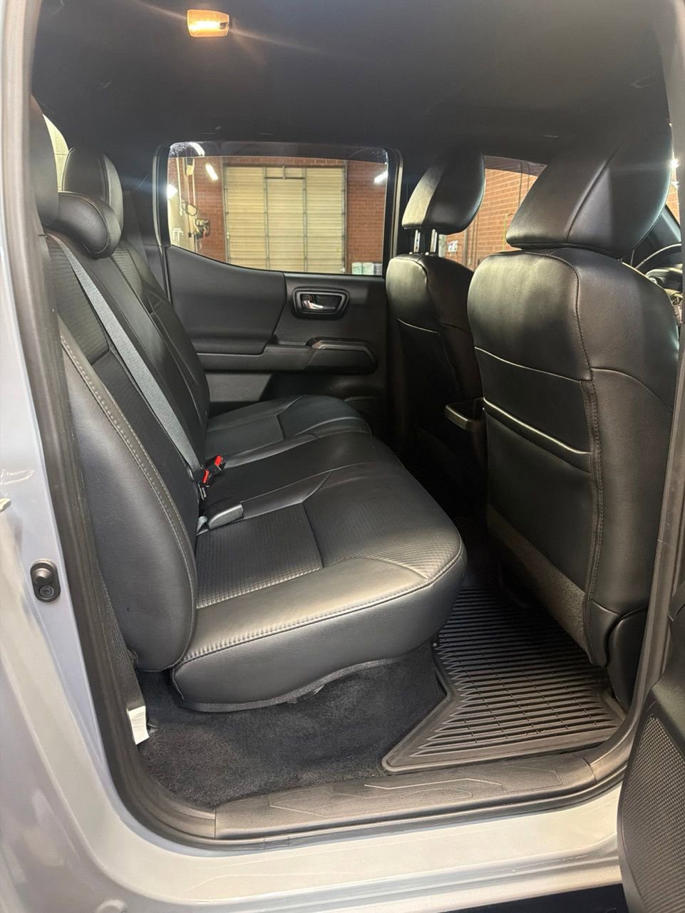 Used 2019 Toyota Tacoma TRD Off-Road w/ TRD Premium Off Road Package AWD/4WD image 22