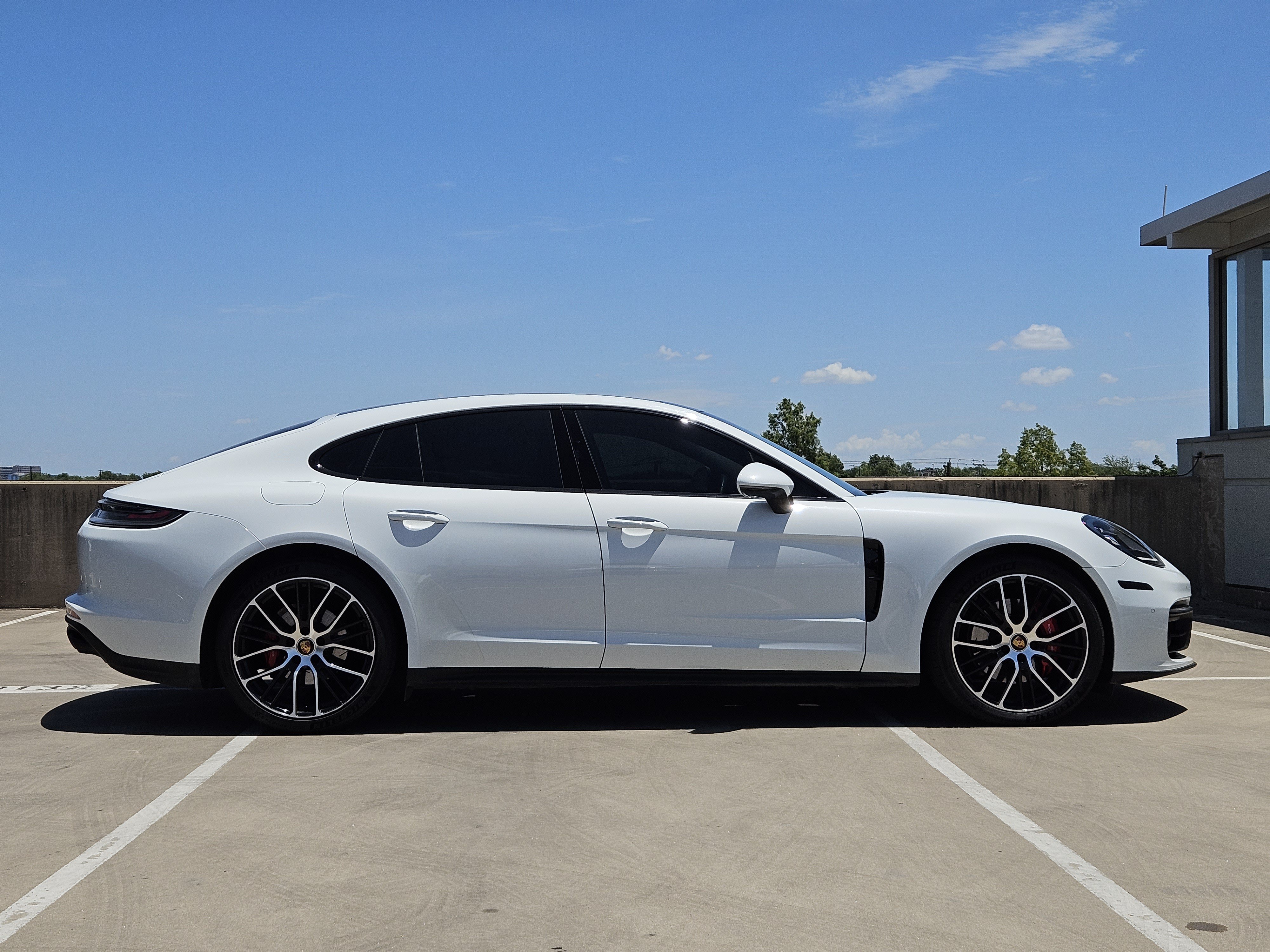 Certified 2023 Porsche Panamera 4S AWD/4WD image 9