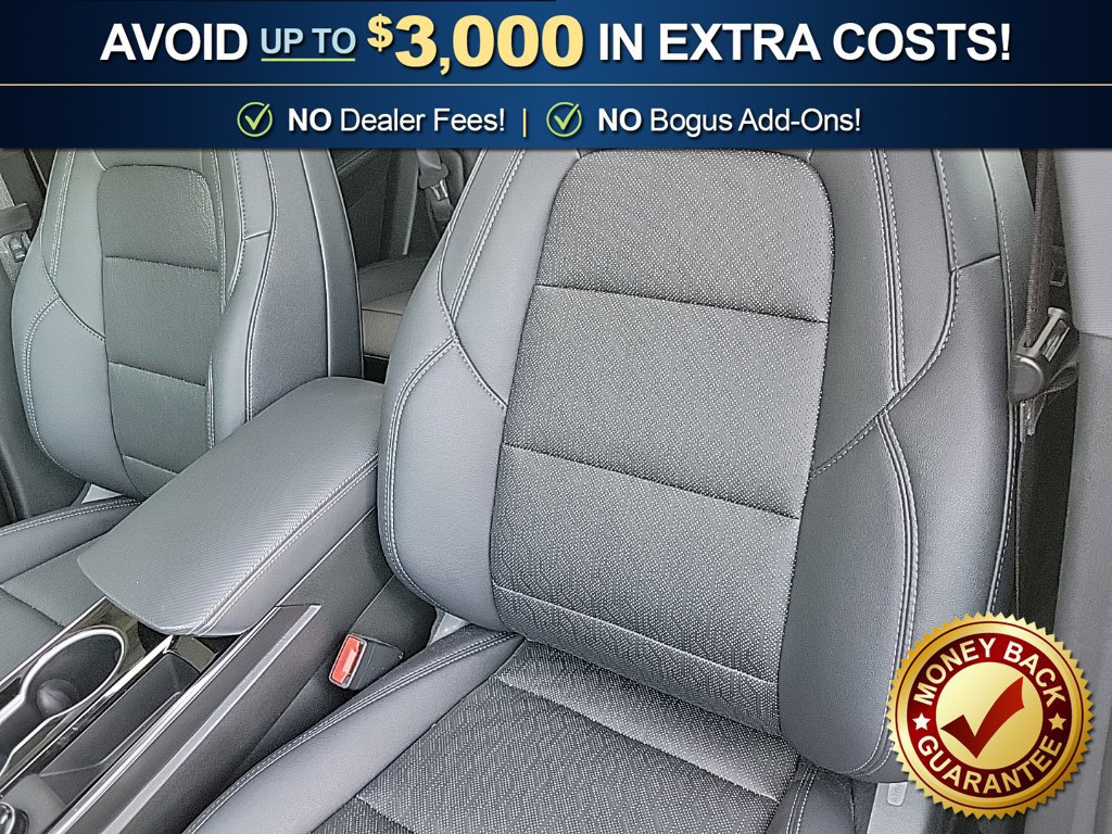 Used 2026 Chevrolet Equinox LT w/ Convenience Package II FWD image 18