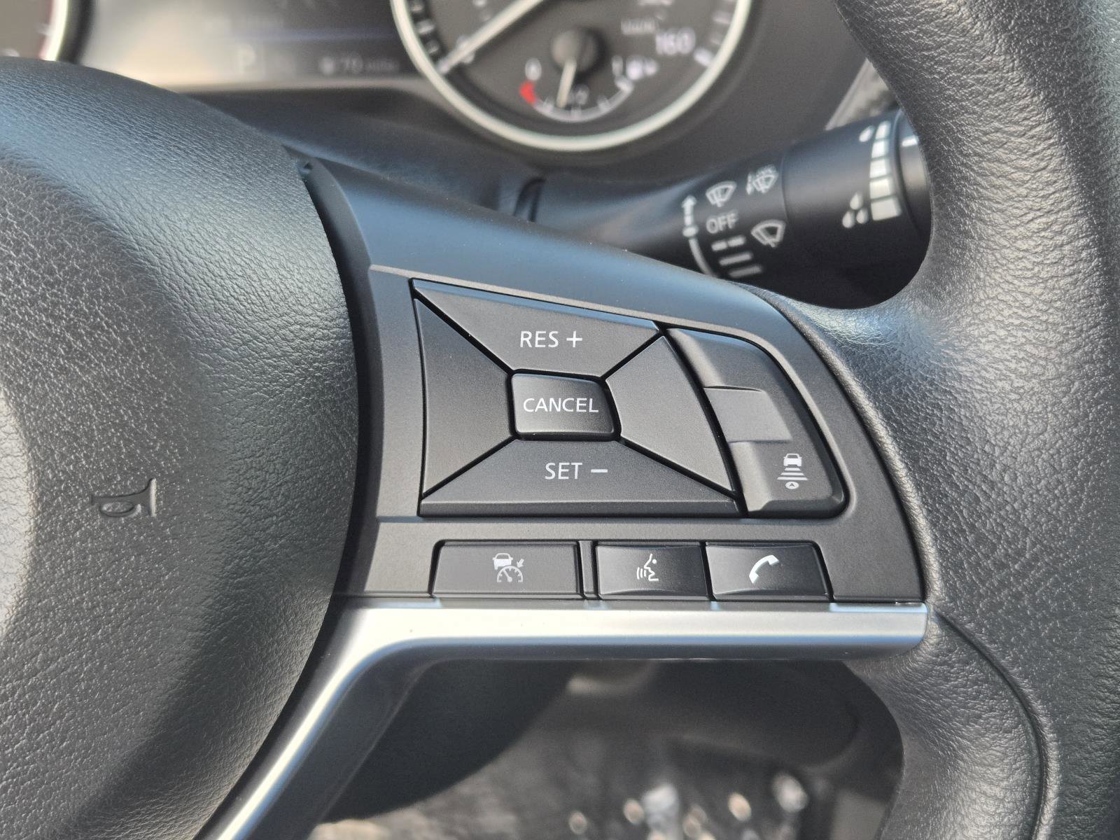 Used 2024 Nissan Sentra SV image 17