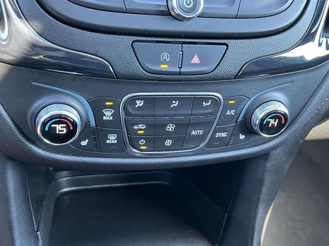 Used 2022 Chevrolet Equinox RS w/ RS Leather Package image 32