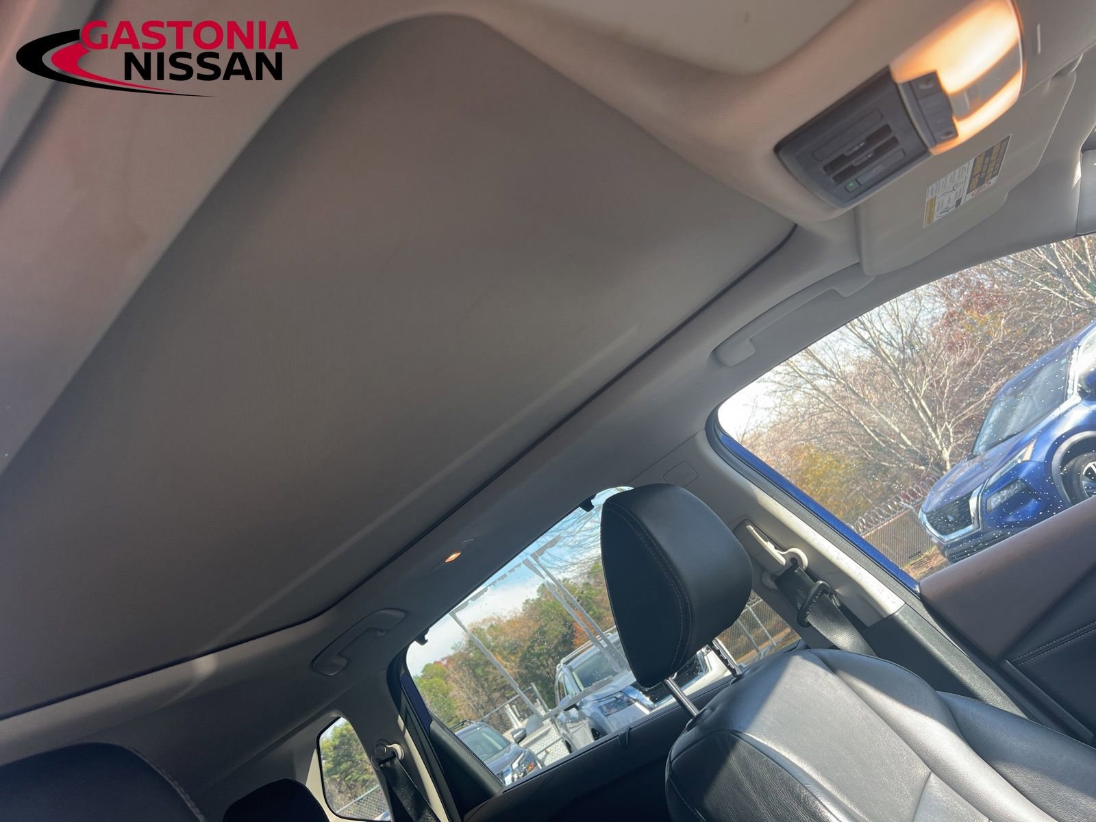 Used 2021 Nissan Rogue SL image 18