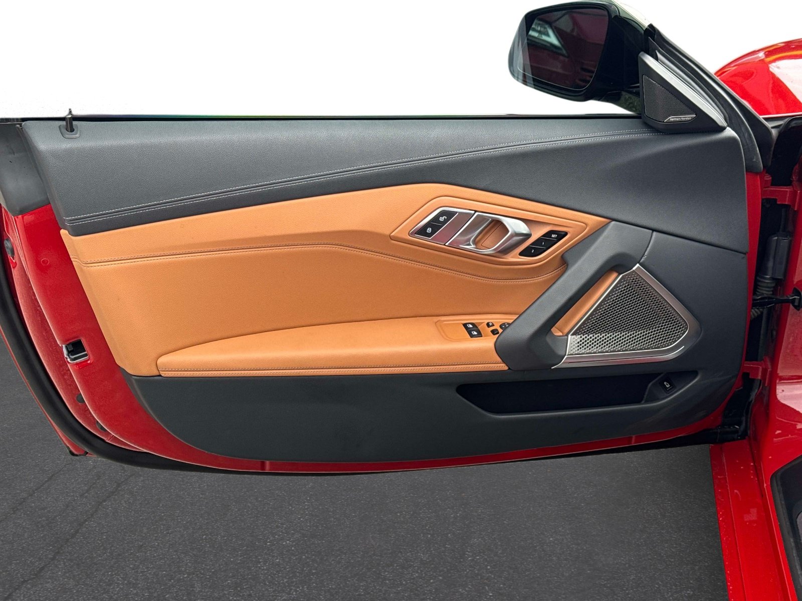 Used 2021 BMW Z4 M40i RWD image 11