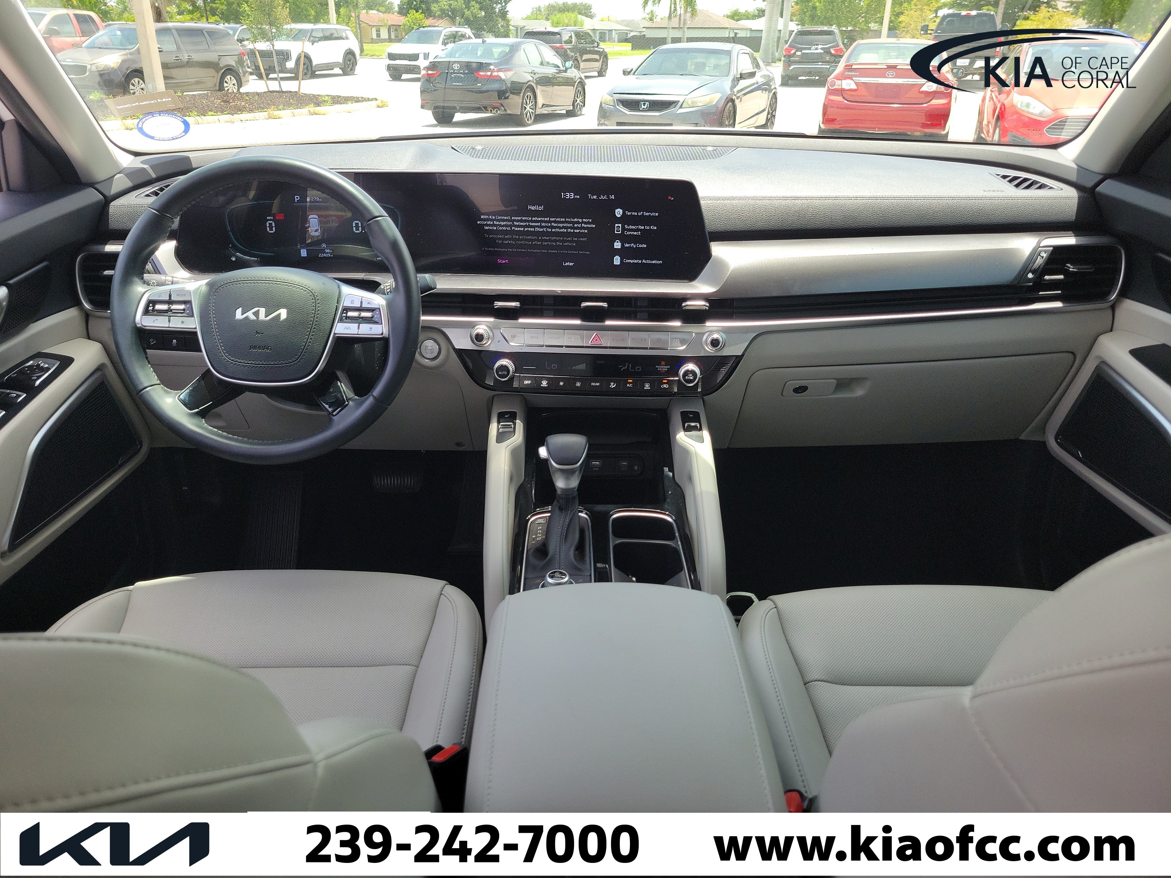 Certified 2024 Kia Telluride S w/ S Sunroof Package AWD/4WD image 15