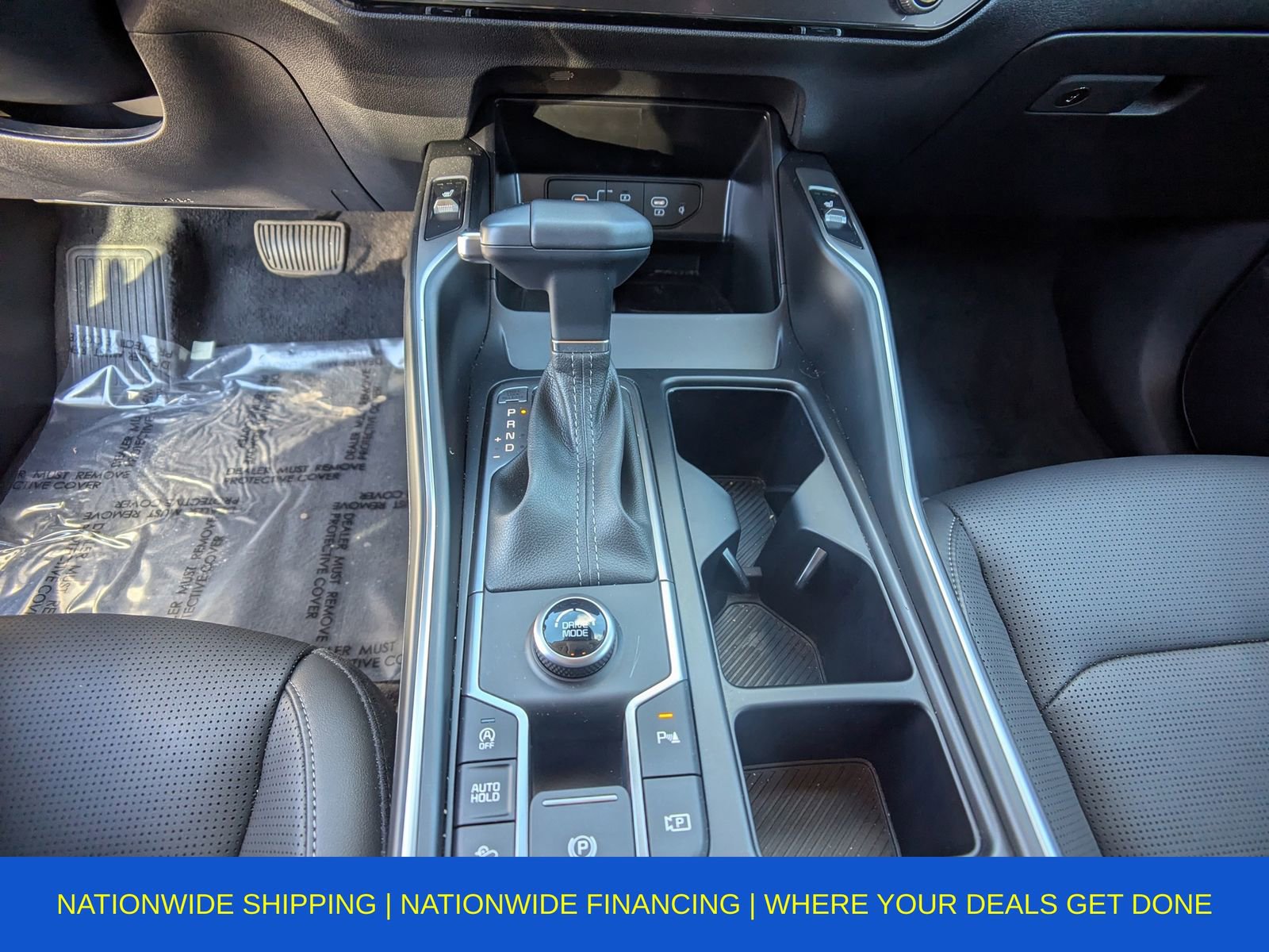 Used 2025 Kia Sorento S image 26