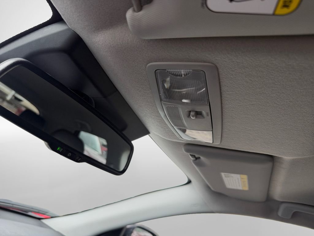 Used 2026 Mitsubishi Outlander Sport SE AWD/4WD image 12