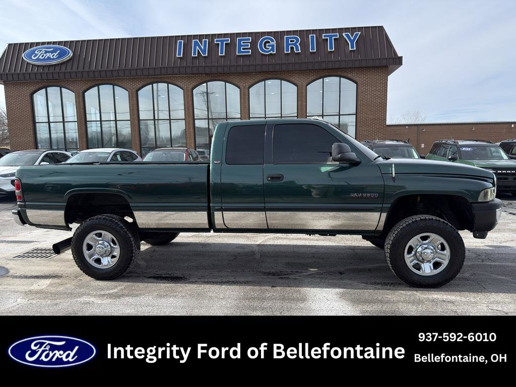 Used 2001 Dodge Ram 2500 Truck ST image 1