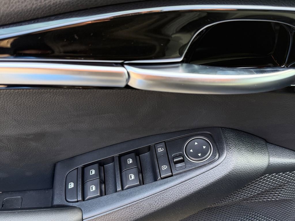 New 2026 Kia Seltos EX image 11