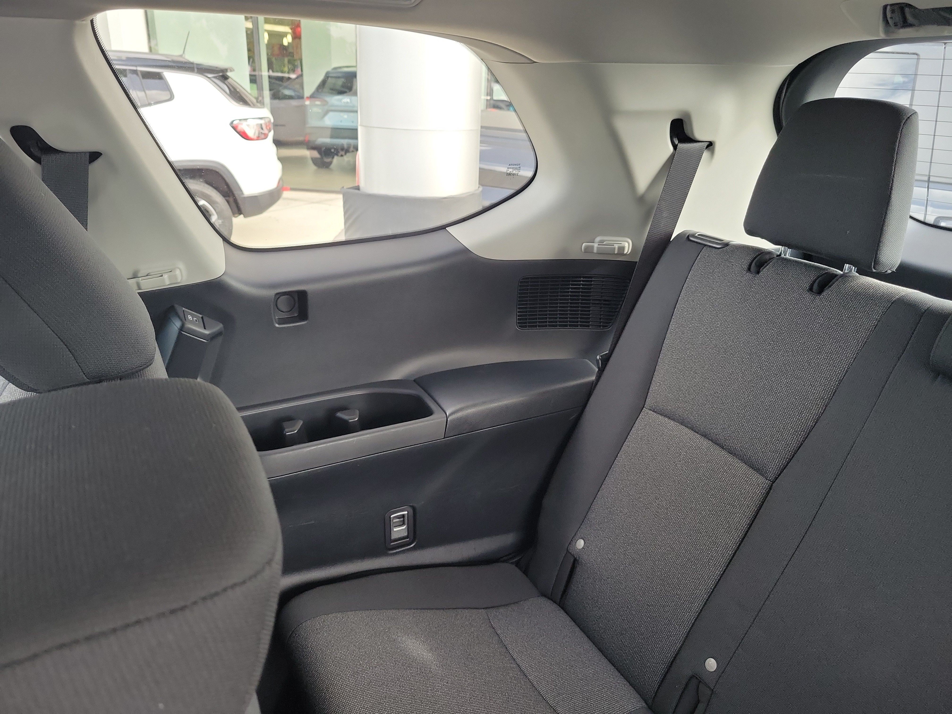 Used 2025 Toyota Grand Highlander FWD image 13
