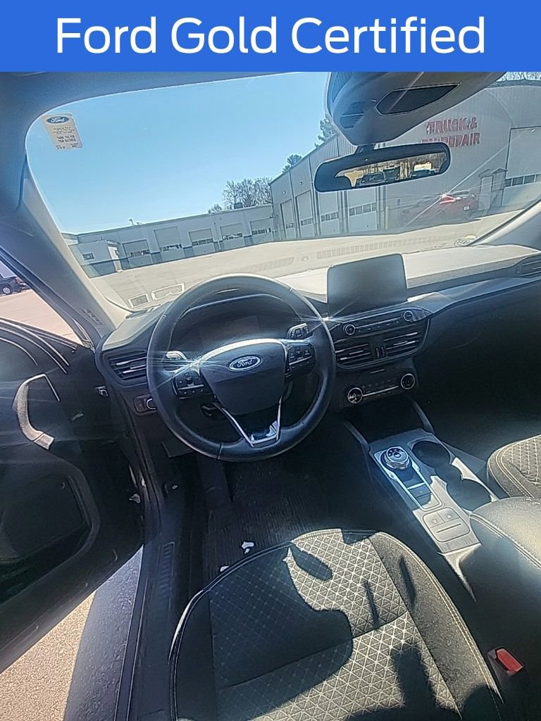 Certified 2023 Ford Escape Active image 2