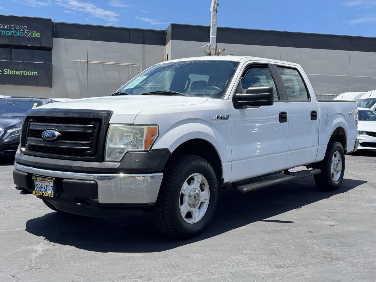 Used 2014 Ford F150 XL w/ Equipment Group 101A Mid AWD/4WD image 4
