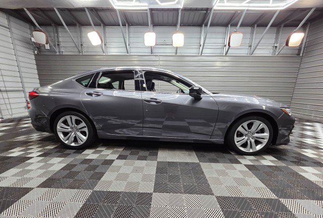 Used 2023 Acura TLX w/ Technology Package FWD image 10