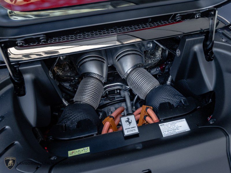 Used 2025 Ferrari 296 GTS image 38