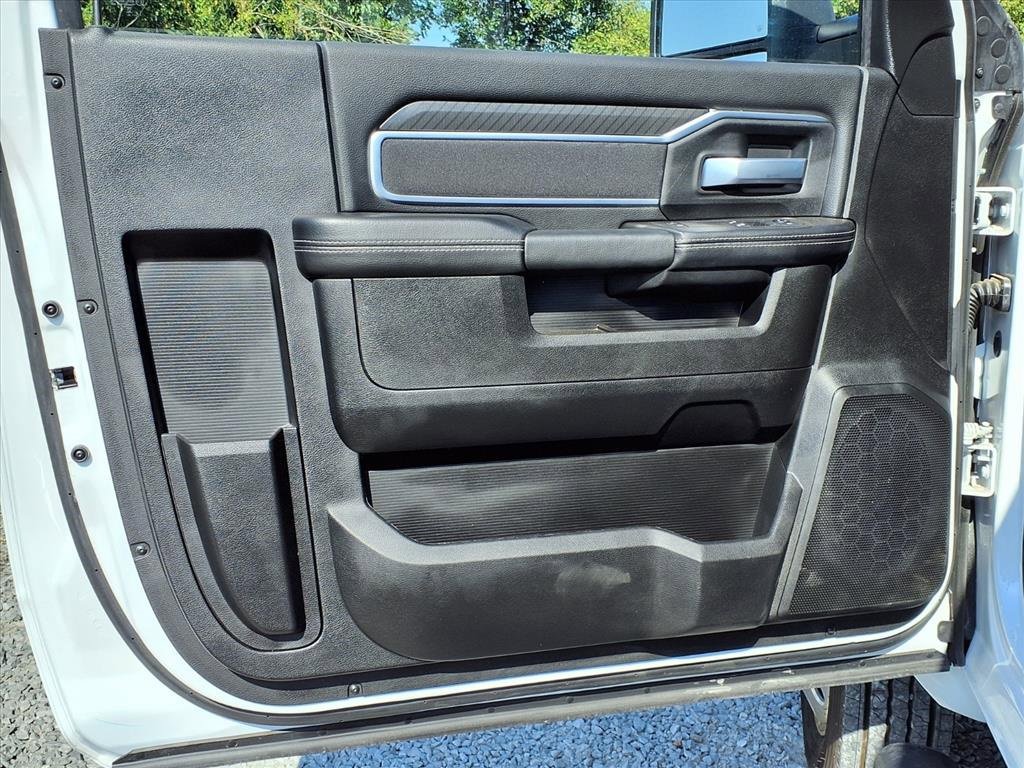 Used 2025 RAM 5500 Tradesman image 11