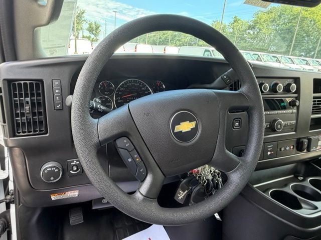 New 2026 Chevrolet Express 3500 w/ Power Convenience Package RWD image 29