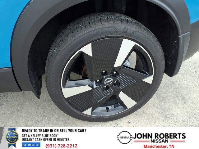 Certified 2025 Nissan Kicks SR image 23