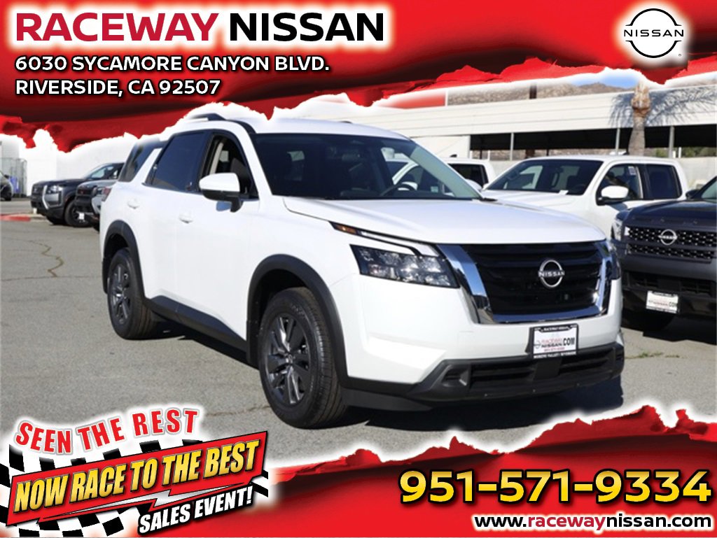 New 2025 Nissan Pathfinder SV w/ Cargo Package