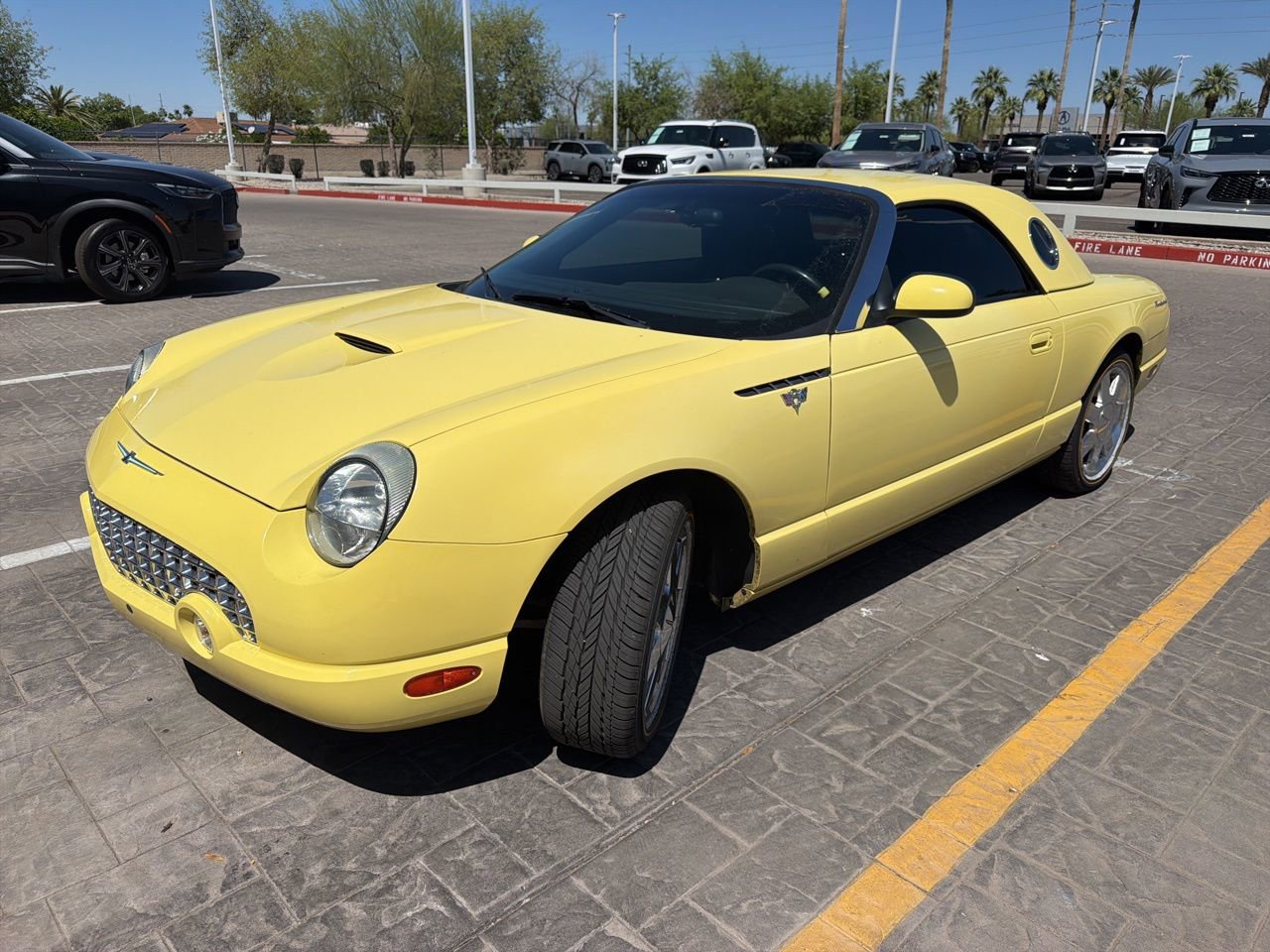 Used 2002 Ford Thunderbird image 17