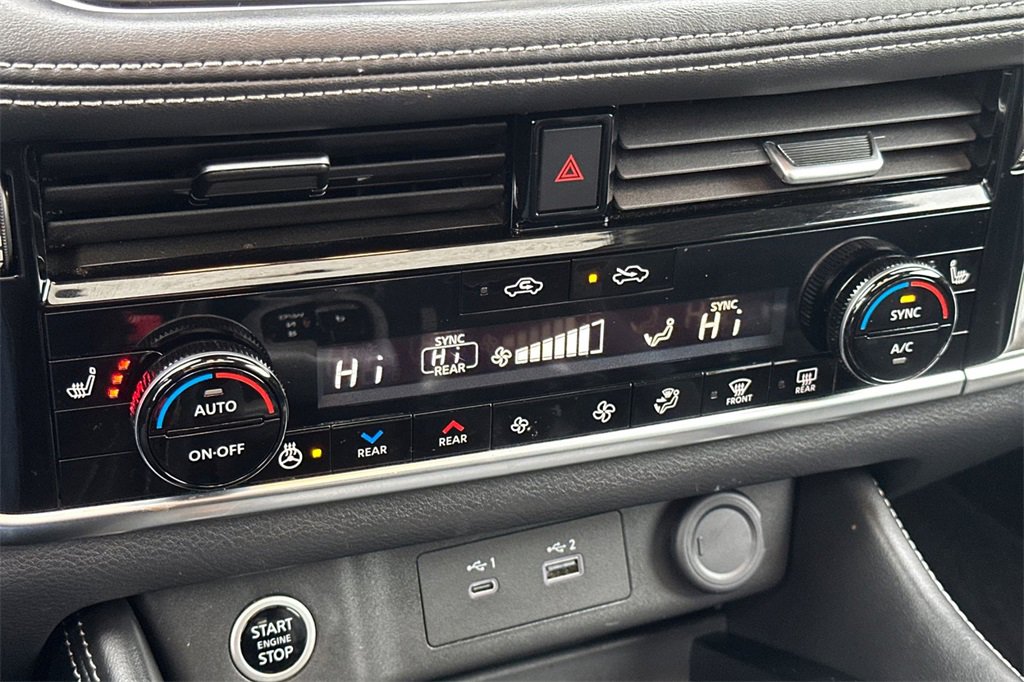 Used 2023 Nissan Rogue SL w/ SL Premium Package image 22