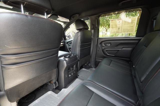 Used 2021 Nissan Titan PRO-4X w/ Pro-4x Convenience Package AWD/4WD image 30