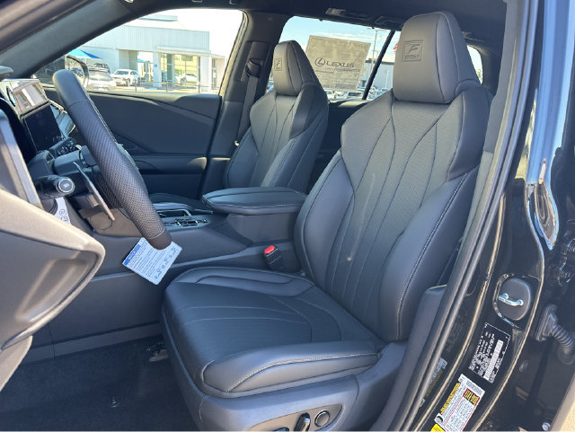 New 2026 Lexus TX 500h AWD w/ Technology Package image 25