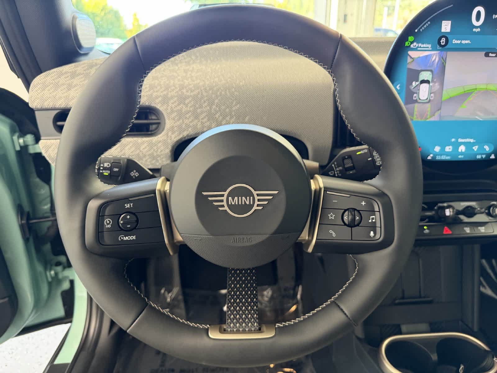 Used 2025 MINI Cooper 2-Door Hardtop FWD image 14
