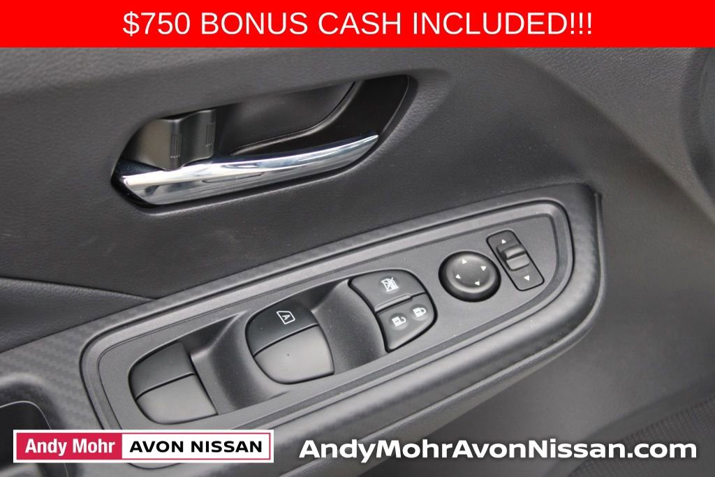 New 2025 Nissan Versa SV w/ Trunk Package image 10