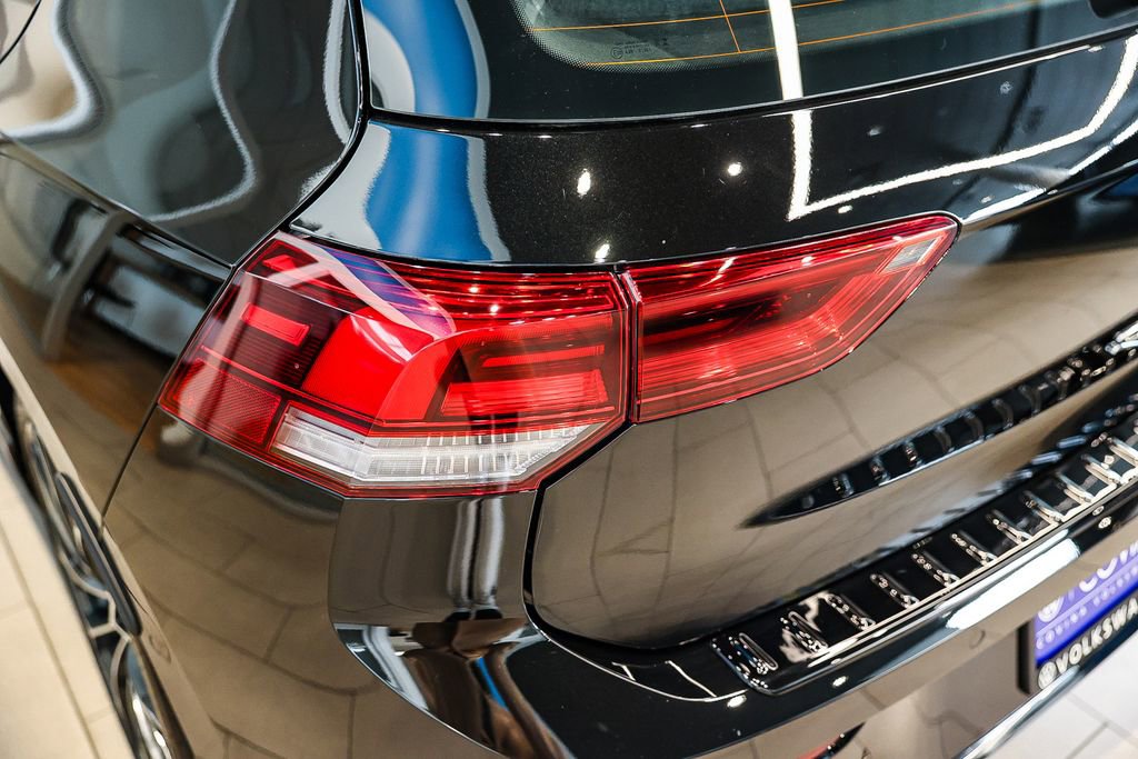 New 2026 Volkswagen Golf image 9