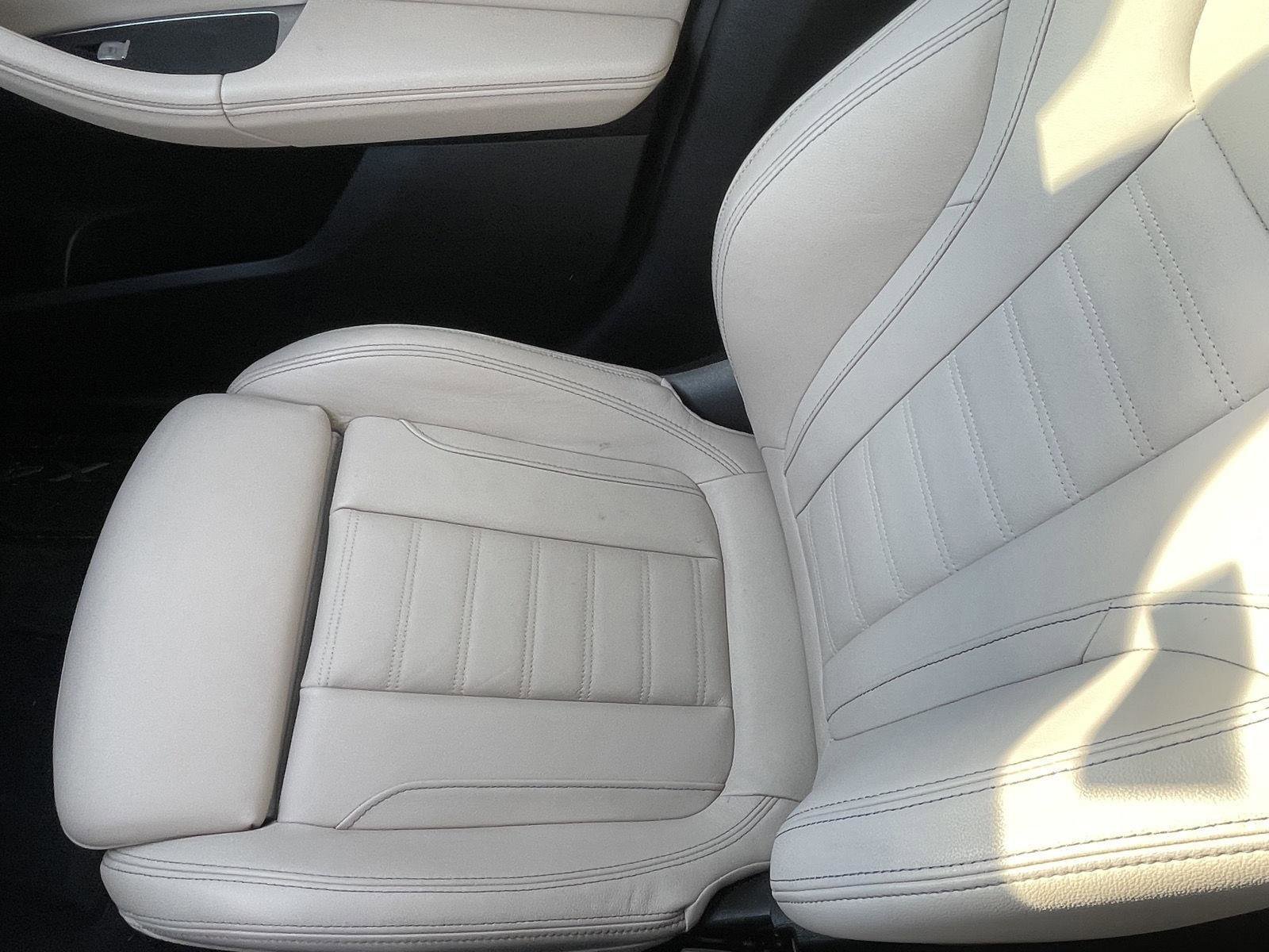 Used 2022 BMW X4 xDrive30i w/ Premium Package image 22