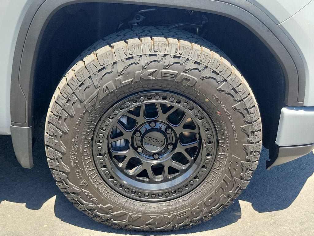Used 2024 GMC Sierra 1500 Elevation RWD image 5