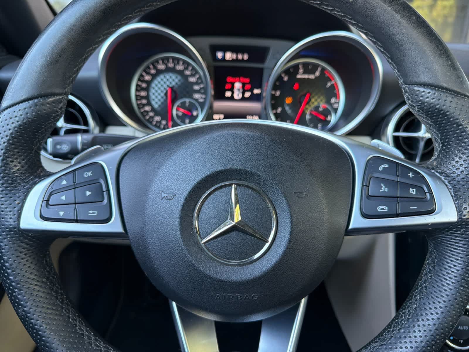 Used 2019 Mercedes-Benz SLC 43 AMG image 20