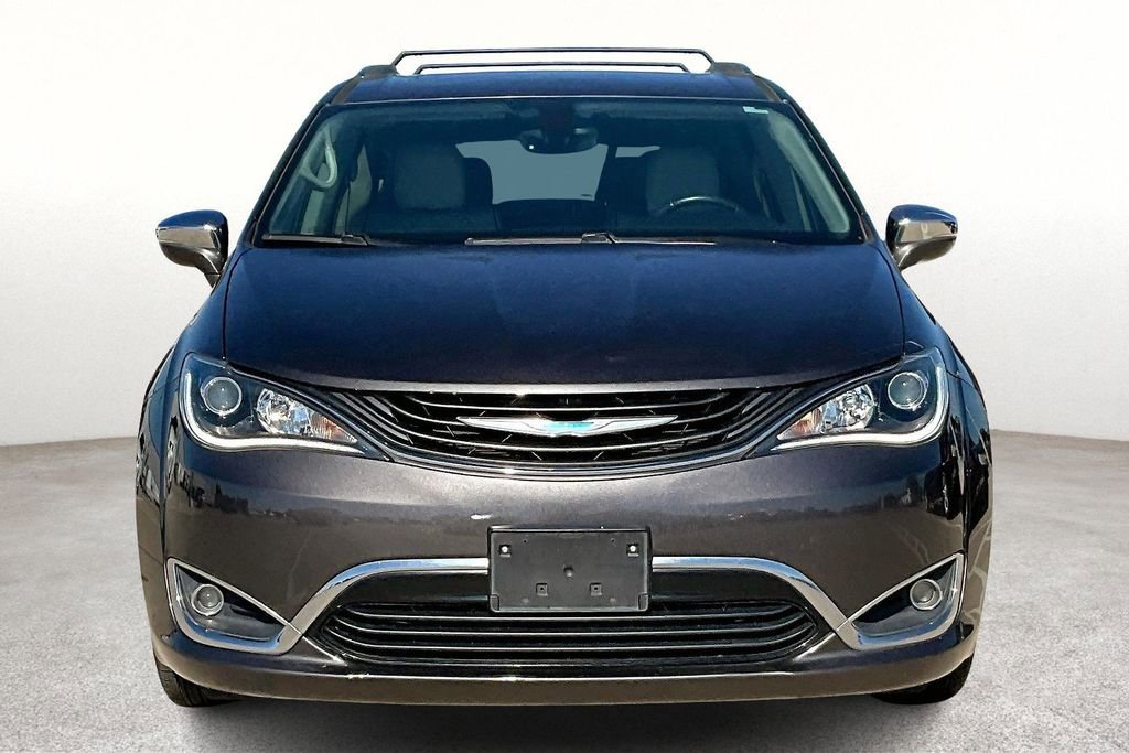 Used 2018 Chrysler Pacifica Limited image 5