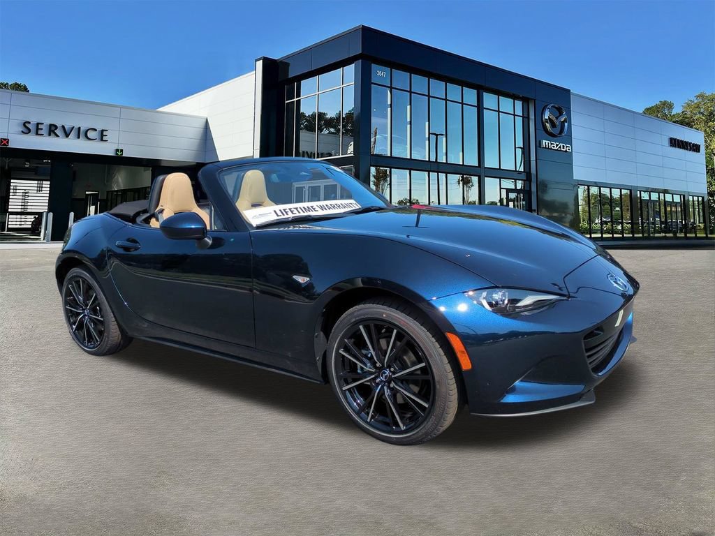New 2026 MAZDA MX-5 Miata Grand Touring RWD image 2