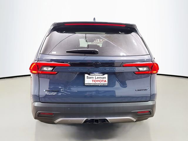 Used 2024 Toyota Grand Highlander Limited image 6