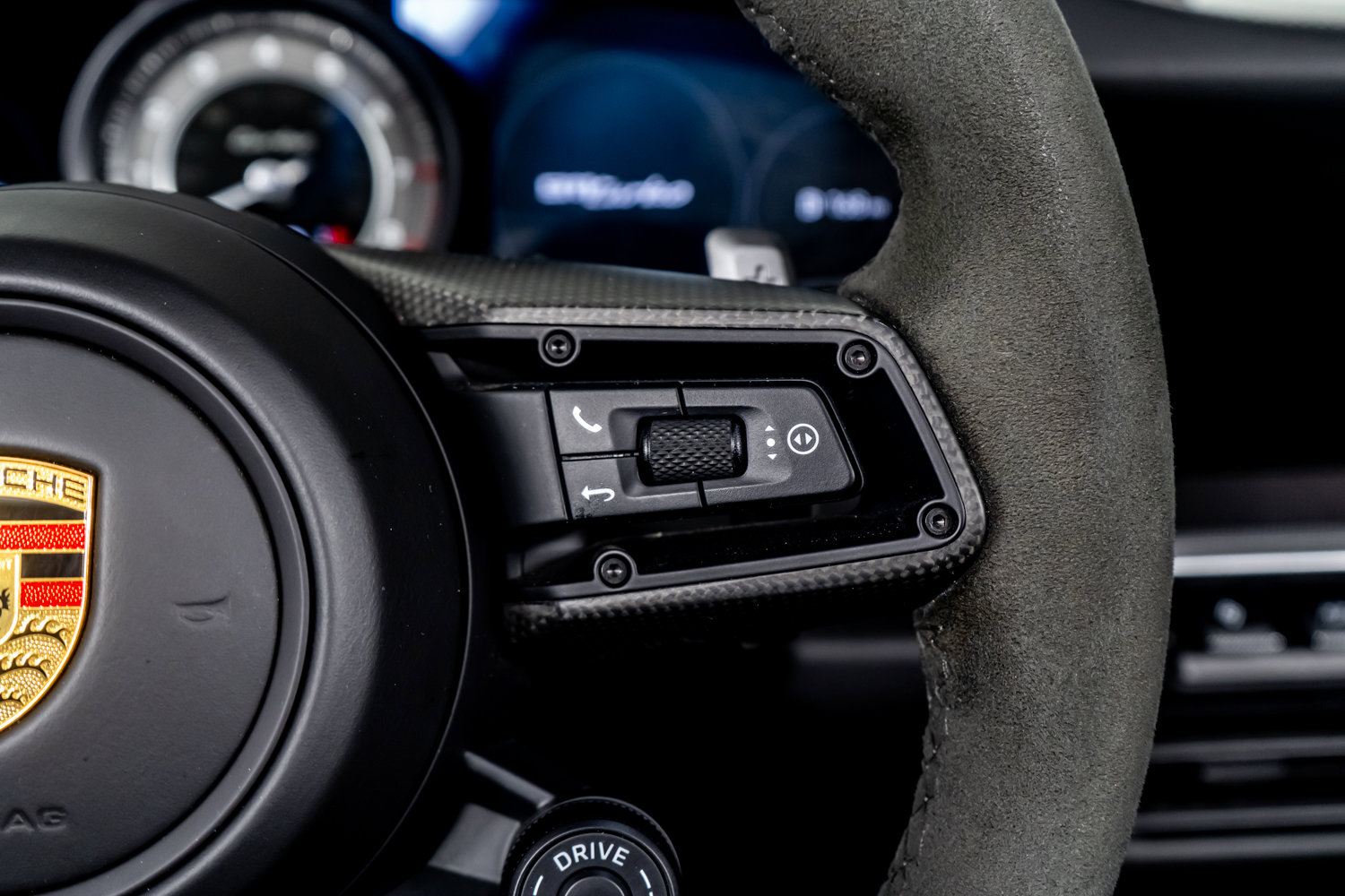 Used 2022 Porsche 911 Turbo image 42